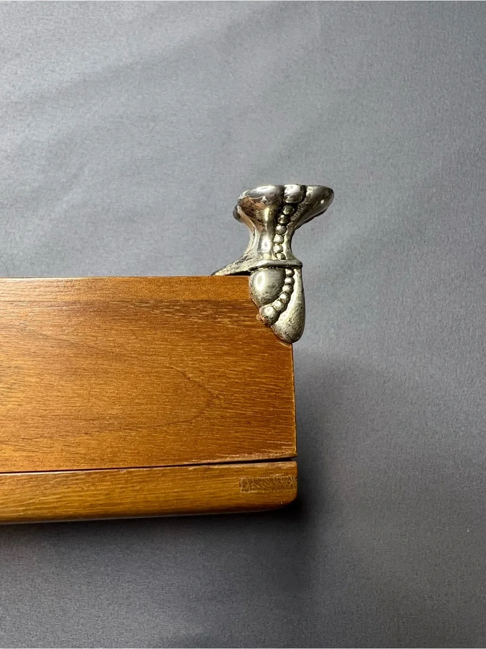 Vintage Ronson Wooden Trinket Box Silver-Plated Feet & Lid Accent | Made in USA